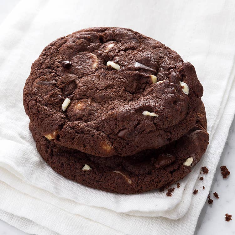 Belgian Triple Chocolate Cookie 2oz